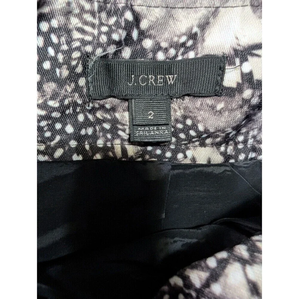 J.Crew Mini Skirt Sz 2 Feather Print Lined with Slip Pockets Back Zipper EUC 124